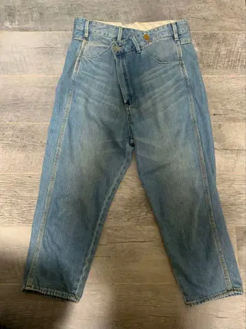 지나시스 크롭 기장 데님 팬츠 (새상품급)