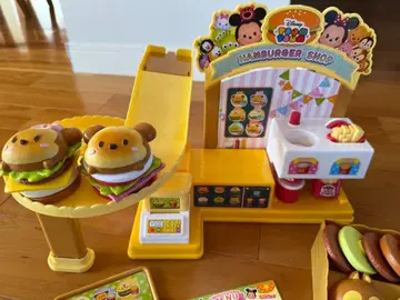 Disney 햄버거 샵