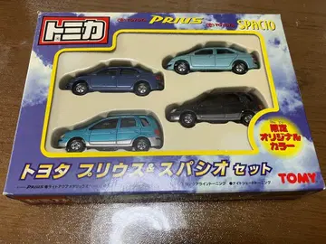 토미카 도요타 프리우스 & 스파시오 세트