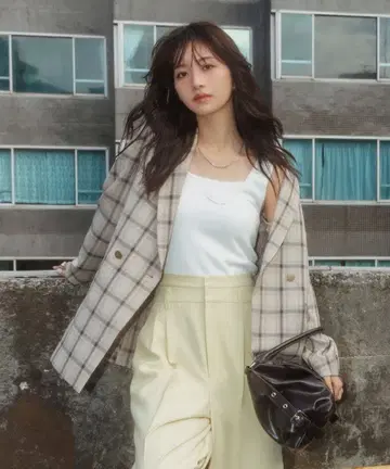 미사용 새상품 코코딜 퍼프 슬리브 테일러드 자켓