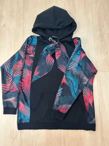 NO ID. BLACK 스카프 스트링 돌먼 슬리브 후드티