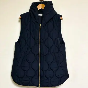 SALOON 네이비 퀼팅 다운 베스트 후드 부착