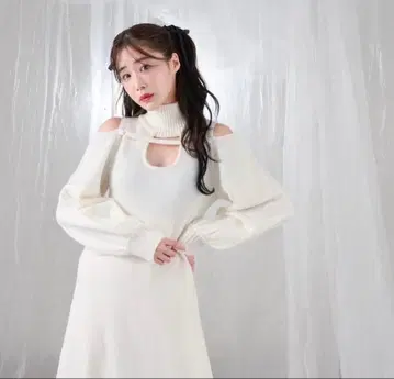 qumerry 퍼 터치 터틀 니트 원피스