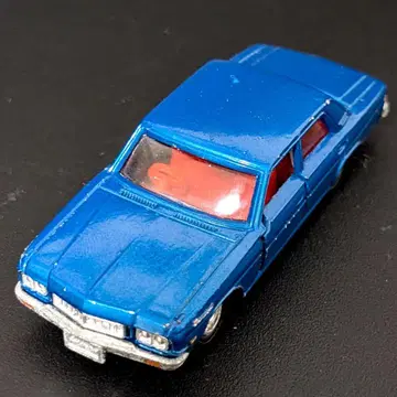 토미카 일본제 블랙 상자 No.81 닛산 프레지던트