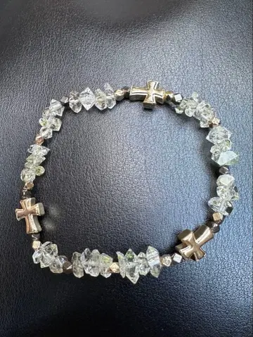 오일 인 쿼츠 팔찌