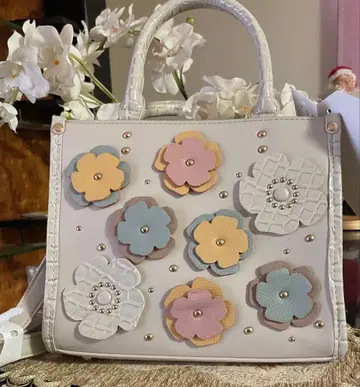꽃 모티브 핸드백