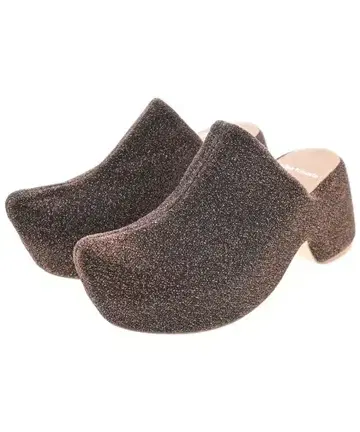 치카 키사다 샌들 여성용