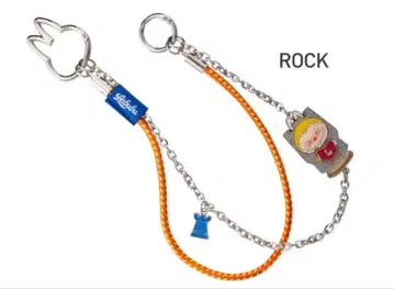 LABUBU 러브브 펜던트 ROOK