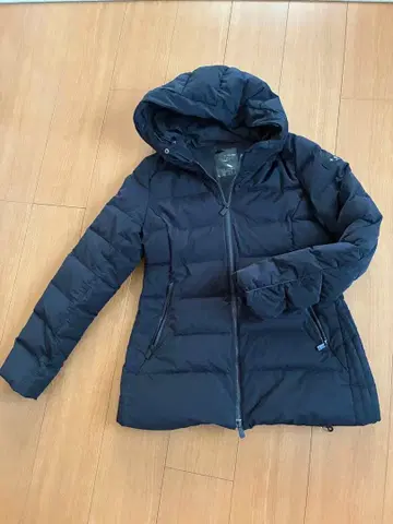 YATIRAS 후드 부착 다운 자켓 네이비