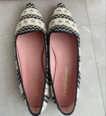 Pretty Ballerinas 플랫슈즈 스틸레토