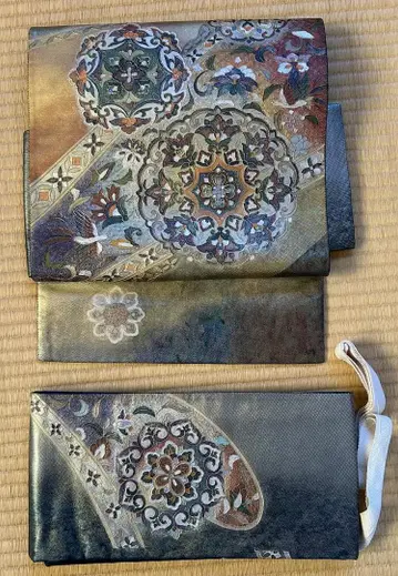 프로가 만든 만들어진 허리띠 북 무늬가 결정되는 후쿠로 오비