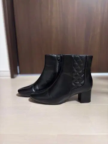 민키미 퀼팅 숏부츠