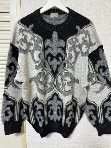 초레어 Ficce 피치 에 패셔너블 니트 스웨터 돈 코니시 골드 라메