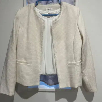 화이트 노카라 자켓 블라우스 세트