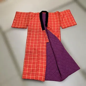 레트로 오렌지색 격자 무늬 잠옷