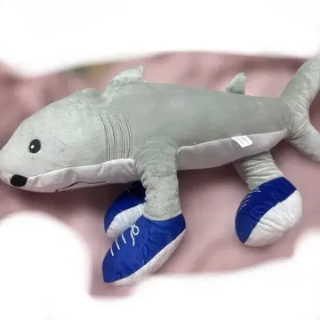 트라라레로트라라라 봉제 인형 이탈리안 브레인 로트 상어