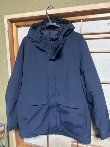 유니클로 다운 코트 중고 빅 사이즈 XL 네이비 컬러