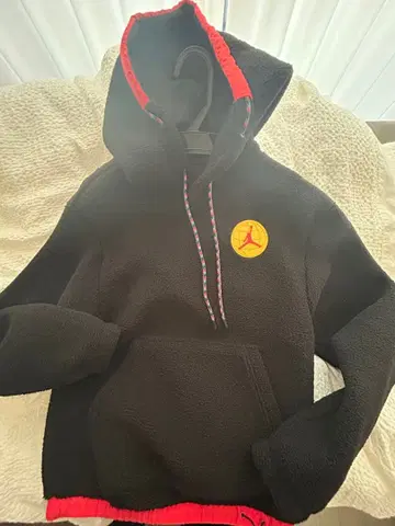 Jordan 후드티 블랙/레드 XS