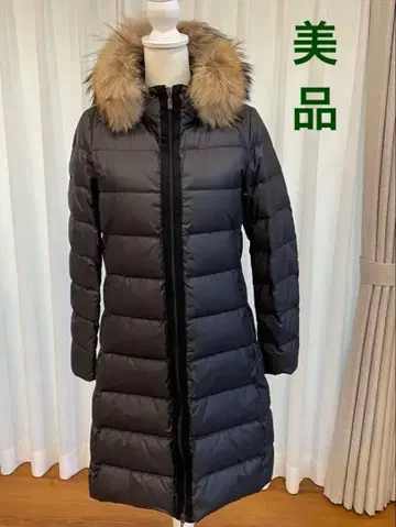 MONCLER 퍼 달린 블랙 롱 다운 자켓