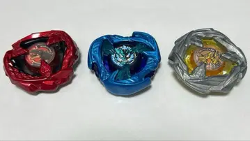 베이블레이드 X UX-10 커스터마이즈 세트 블레이드 3개 세트