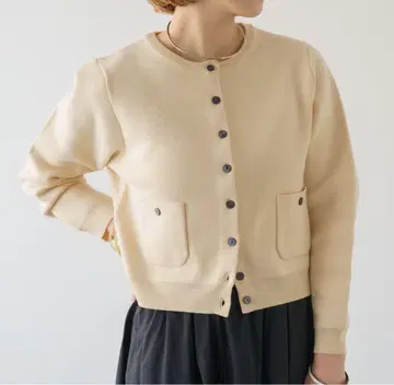 Omekashi 아이보리 가디건