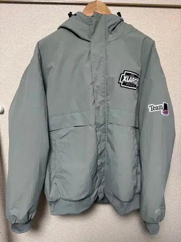 XLARGE 다운 자켓