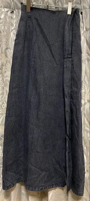 SIWEM 롱 데님 스커트 블랙