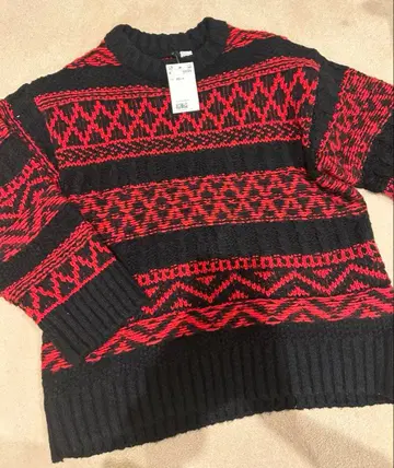 택 포함 새상품 H&M 니트