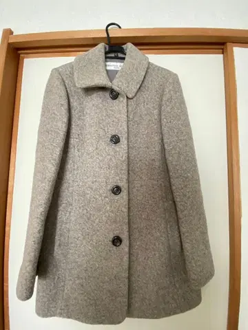 크리스찬 오자르 울 코트 새상품급