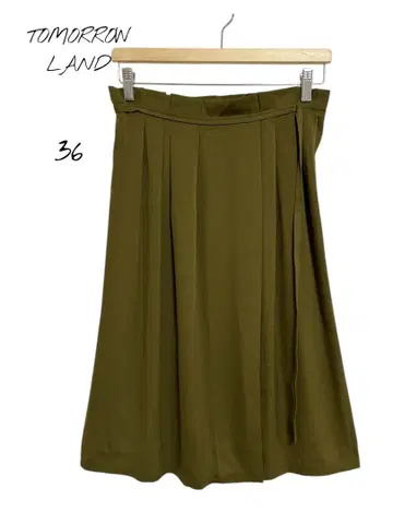 TOMORROW LAND 플레어 스커트 하의 올리브 그린 36