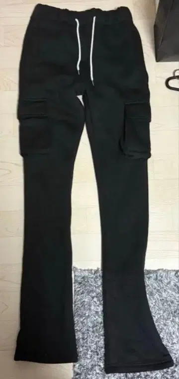 플레어 스웨트 팬츠 guapi valavasas CREEF