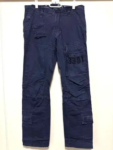 G-STAR RAW 포켓 부착 워크 팬츠 32인치