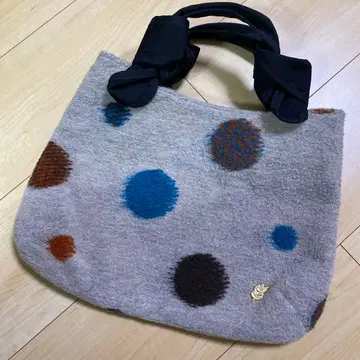 1미터 카레 도트 무늬 토트백