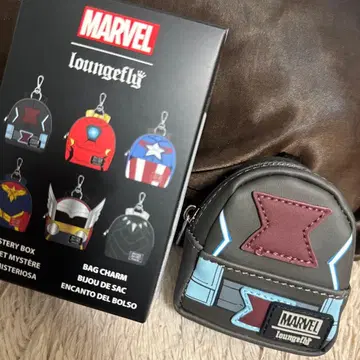 MARVEL Loungefly 백참 블랙 위도우