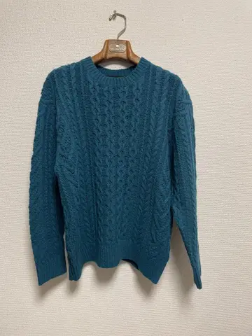 UNITEDARROWS GLR 케이블 니트 스웨터 M 시착만 가능합니다.