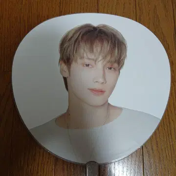 TXT ACT: TOMORROW 휴닝카이 부채