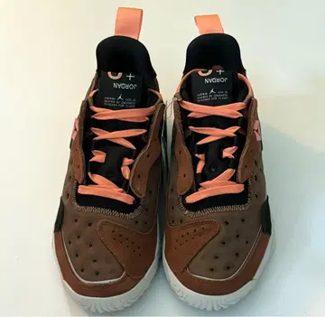 [ 미사용 새상품 ] JORDAN 스니커즈 27cm