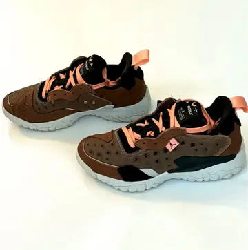 [ 미사용 새상품 ] JORDAN 스니커즈 27cm