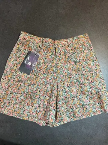 [ BEAUTY & YOUTH ] 꽃무늬 숏팬츠 S