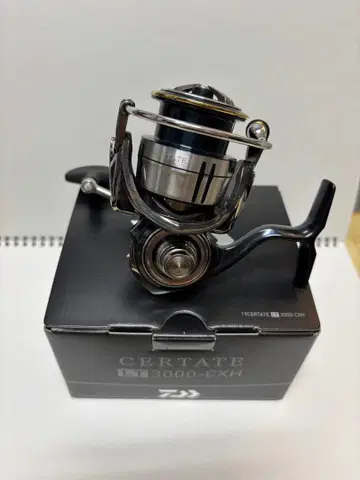 다이와 19 셀테이트 LT3000-CXH 고리감 있음