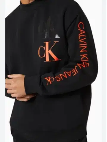 Calvin Klein Jeans 맨투맨/트레이닝복