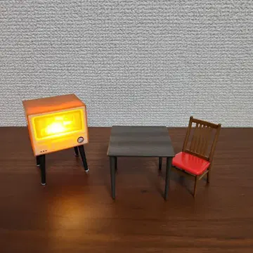 미니어처 TV와 가구 카리모쿠 레트로 TV 가챠