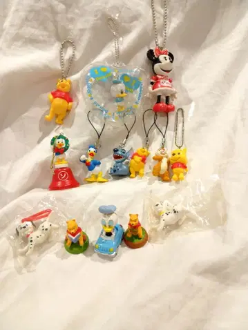 디즈니 도날드 푸우 미니 등 스트랩 키링 피규어