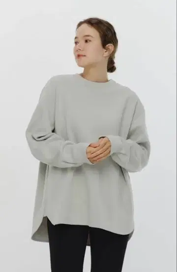 yori 청키 헤밍 라운드 티 새상품급