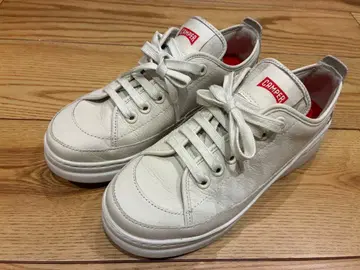 캠퍼 러너 업 스니커즈 (새상품급)