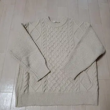 studio CLIP 케이블 니트 스웨터