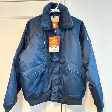 코코스 노부오카 시프 보아 점퍼