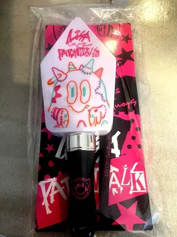 Lisa PATCH WALK 응원봉 라이브에서 1회 사용