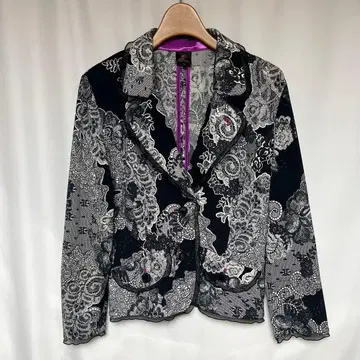 REGINA ROMANTICO 올 패턴 레이스 테일러드 자켓 40