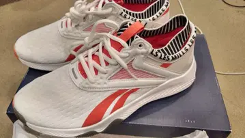 리복 HIIT TR 스니커즈 8.5 USA